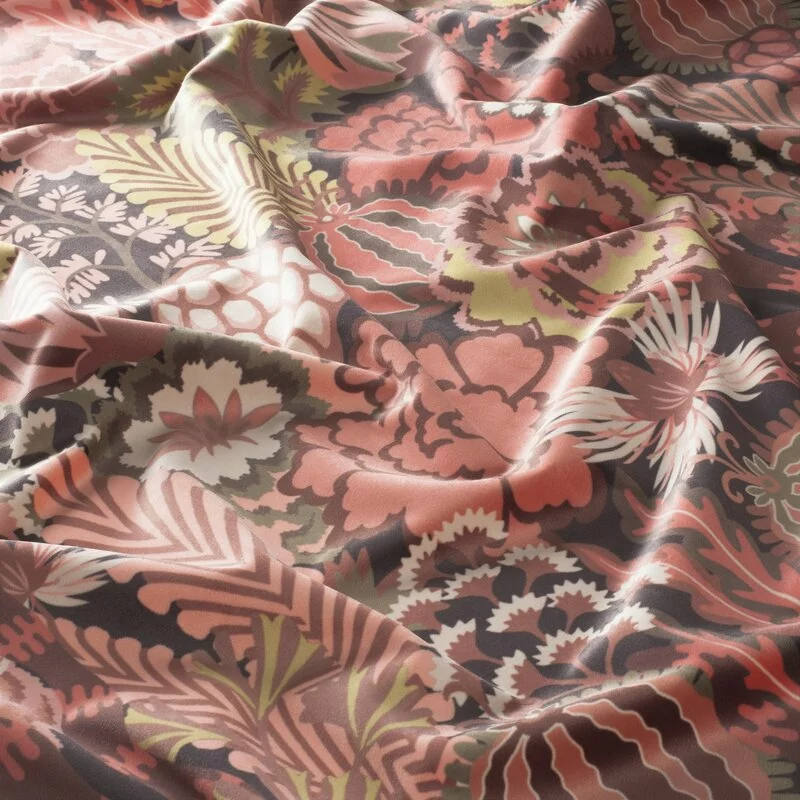 Stoff Curious Wonderland CH3079/010 von Chivasso